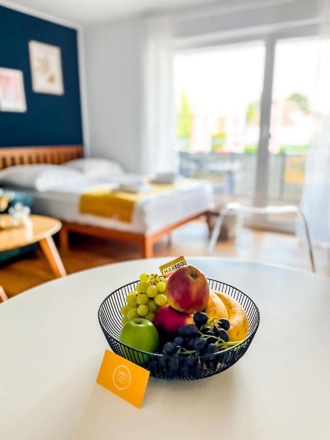 Sunset Club - Studio Kueche - Balkon - Parken ميمنغن المظهر الخارجي الصورة